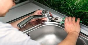 What Causes a Leaky Faucet