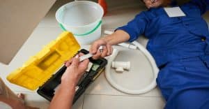 how to clean plumbing pipes
